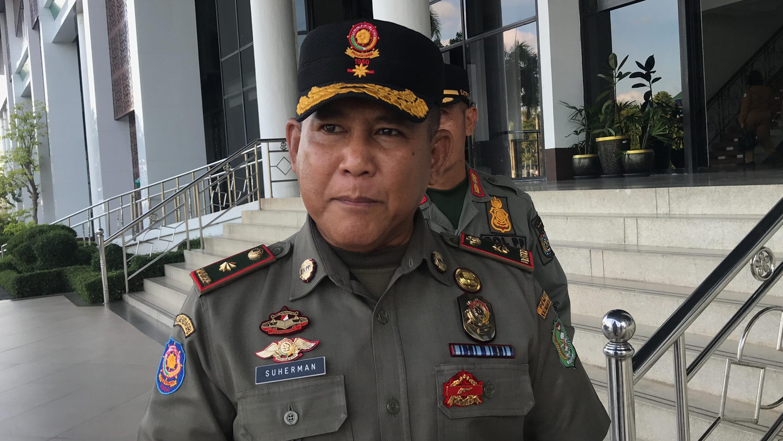 Pagar DPRD Kalbar